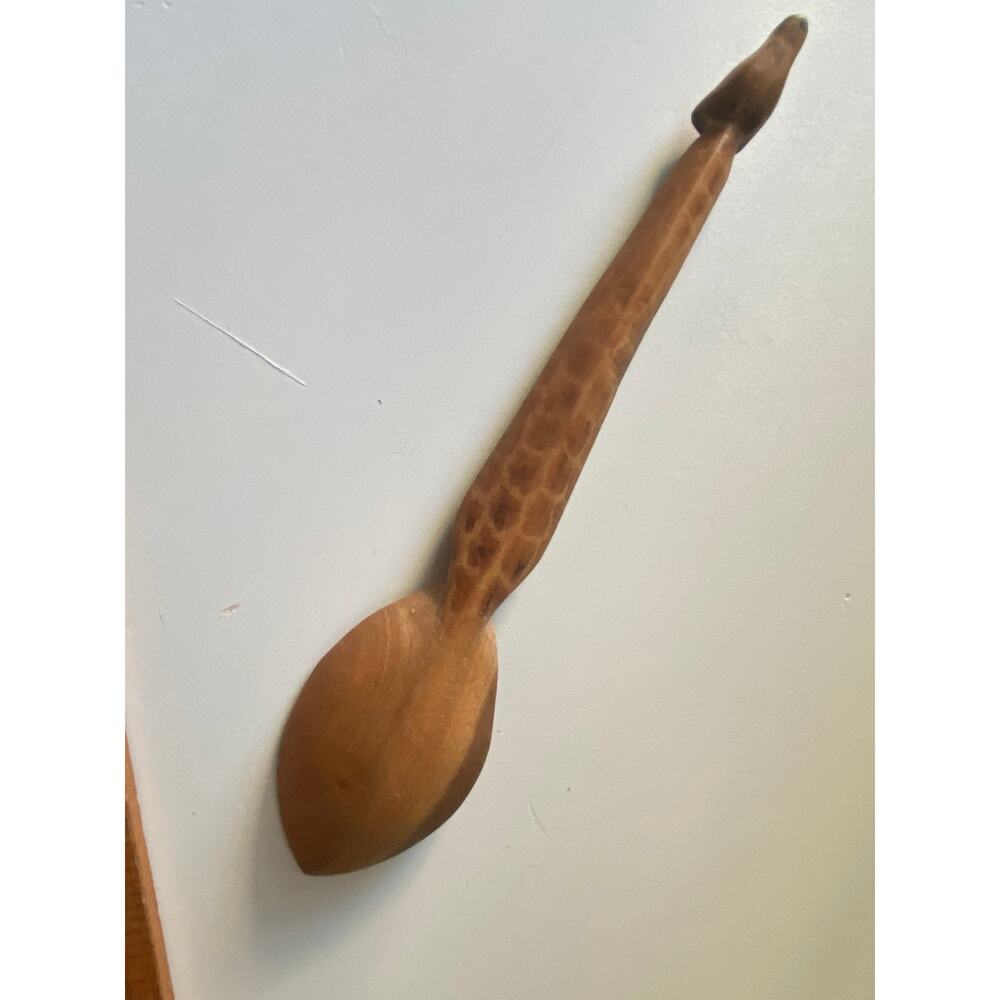 Vintage wooden spoon, hand carved giraffe 10.5 inches long